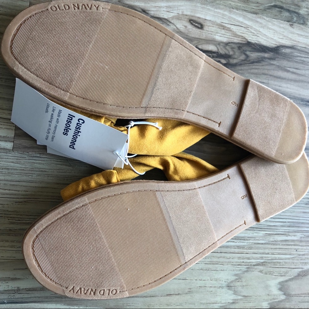 NWT Knotted Mustard Slides Old Navy Size 9 - Picture 3 of 4